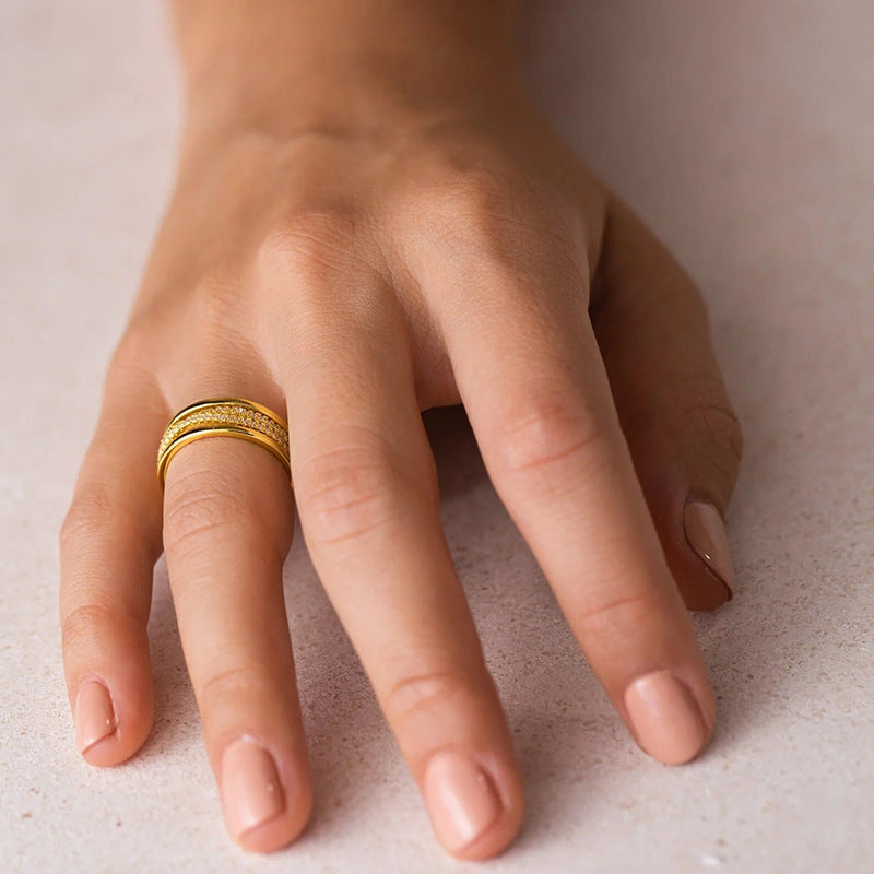 Bague Croisée Géométrique Simple